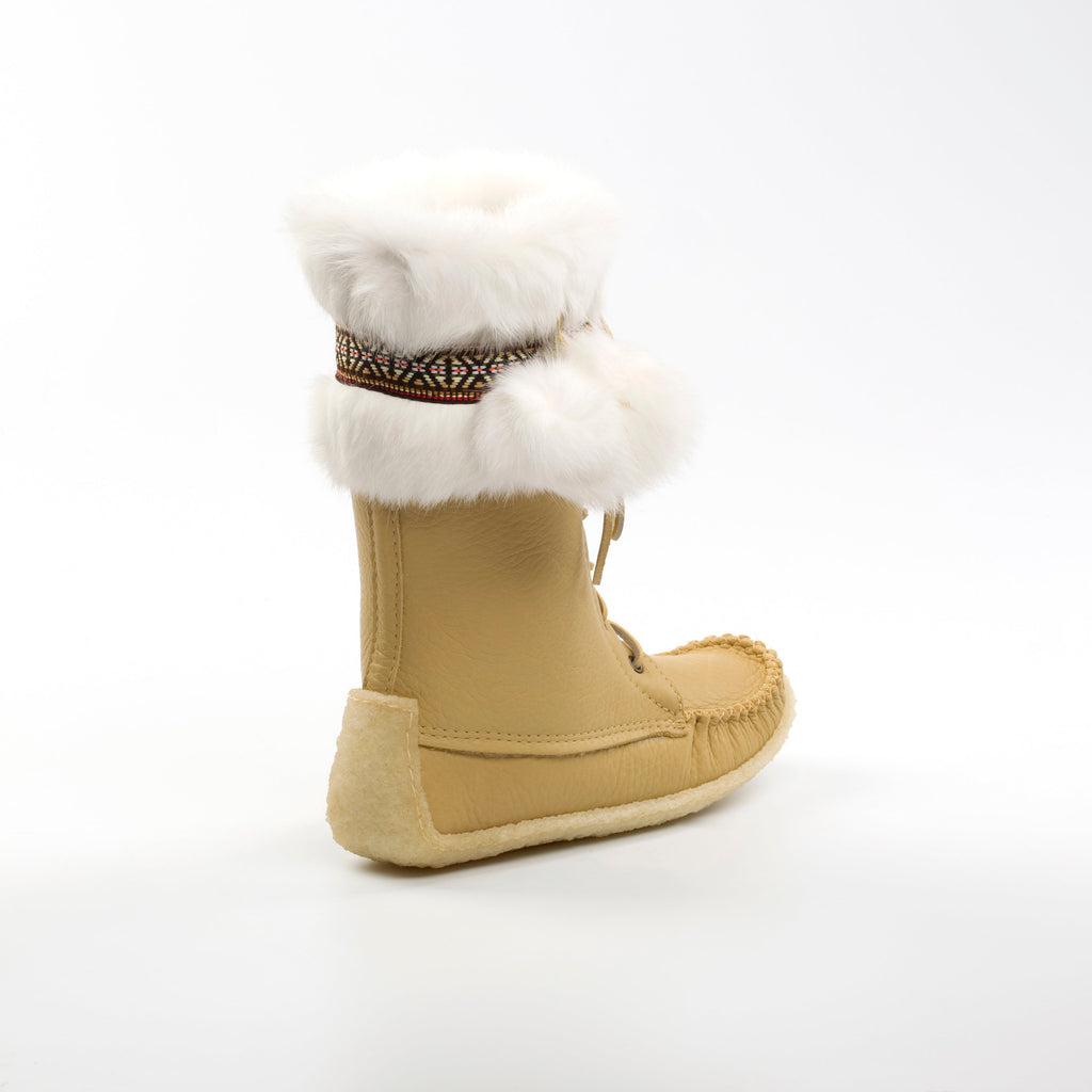 Tecumseh Canada Snow shoe boots with the fur