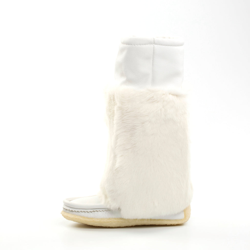 white-leather-mukluks-made-in-canada